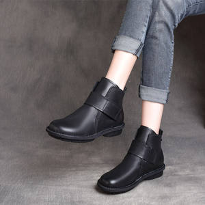 Botas de Mujer Estilo Étnico Retro de Otoño, de Piel Auténtica con Cordones, Suela Plana y Suave, Tipo Chukka - Product Image 3