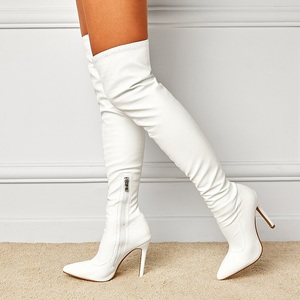 Bottines tendance pour femmes 2025 avec fermeture éclair, style européen et américain, talon fin et haut pour l'automne et l'hiver - Product Image 1