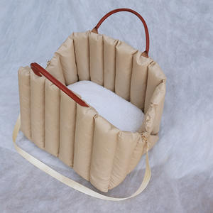 Bolso de transporte para mascotas de nailon, tamaño grande, para otoño e invierno, con cierre de cinturón, cálido, para gatos y perros, ideal para viajes en coche - Product Image 4