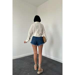 เสื้อเชิ้ตผ้าลินินแบบครอปตัวสั้นติดกระดุมสำหรับผู้หญิง สวมใส่สบายๆ ทุกวัน สีผสม ไซส์เดียว - Product Image 1