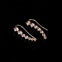 Version coréenne de bijoux haut de gamme Dangle & Chandelier drame avec le même strass longues boucles d'oreilles de mariée pour la saint-valentin