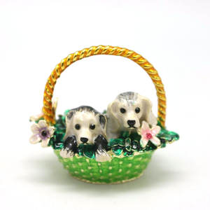 Эмалированная шкатулка-корзинка для мелочей с откидной крышкой, украшенная стразами и росписью, коллекционная фигурка собаки - Product Image 5