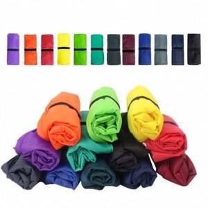 Sacs fourre-tout pliables en polyester écologiques et imperméables avec fermeture éclair et poche intérieure, couleur et logo personnalisables, vente en gros - Product Image 3