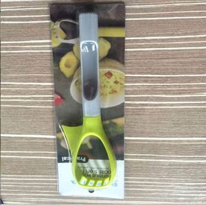 Outil de cuisine multifonctionnel professionnel pour avocat et fruits, avec trancheuse, écraseur et extracteur de noyaux - Product Image 4