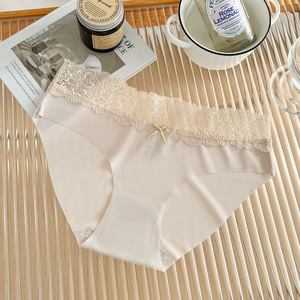 Nouveauté Culottes sans couture pour femmes Soie glacée Sexy Dentelle Respirante Sous-vêtements - Product Image 3