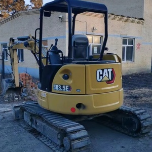 Mini-excavatrice d'occasion japonaise de 3,5 tonnes CAT303.5 presque neuve, excavatrice sur chenilles d'occasion japonaise à vendre - Product Image 1
