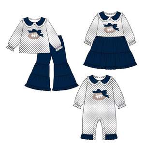 Combinaison pour bébés filles, motif à pois de football personnalisé, pour les jours de match et les fêtes, collection automne, Trendyism Boutique, en Spandex doux et Coton biologique laiteux - Product Image 2