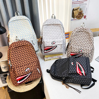 Sac à dos décontracté 20-35L pour homme en nylon, motif requin, style urbain, bretelles courbes, design respirant, sans fermeture, pour étudiants