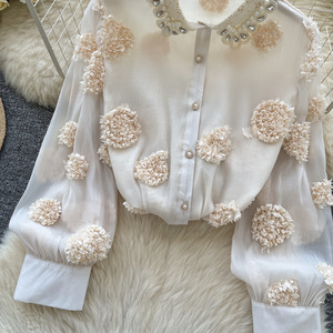 Blusa de malla floral 3D con pedrería, de manga larga y corte holgado para mujer, a la moda. - Product Image 4