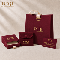 Ensemble d'emballages de luxe personnalisés pour bijoux DEQI Factory : boîtes, sacs, pochettes et cartes de remerciement sur mesure, emballage de marque.