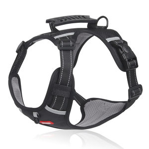 Harnais de poitrine réglable et respirant pour chiens de petite et moyenne taille avec design rembourré réfléchissant - Product Image 1