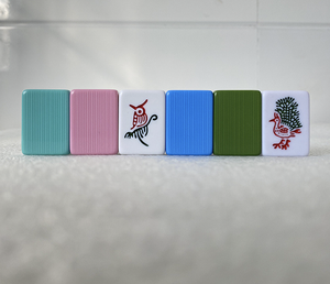 Juego de Mahjong de Melamina de Taiwán para Uso Doméstico, Juego de Mahjong Grande Enrollado a Mano, Juego de Mahjong de Bambú de 44 mm - Product Image 3