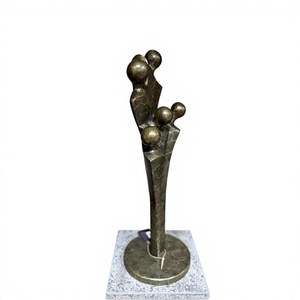 Statue de pilier abstrait en bronze coulé à la main, représentant des personnes, avec base, objets décoratifs pour la maison, figurine personnalisable. - Product Image 1