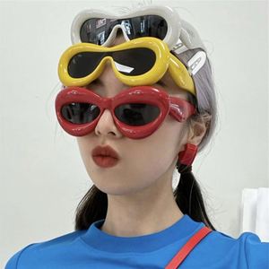 Gafas de Sol de Moda Steampunk Y2K con Logotipo Personalizado, Lentes de una Pieza, Montura Gruesa, Color Caramelo, para Hombre y Mujer - Product Image 2