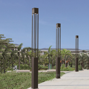 เสาไฟสวนกลางแจ้งเหล็ก LED 2700K แสงวอร์มไวท์ IP65 แบบติดตั้งแน่น ไม่สามารถถอดแยกได้ ใช้ไฟ AC 220V พร้อมเซ็นเซอร์ตรวจจับความเคลื่อนไหว พลังงานแสงอาทิตย์ รับประกัน 10 ปี - Product Image 6