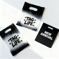 Maßgefertigte Langlebige Kleidungsverpackung Wiederverwendbare Gestanzte Handlange HDPE/PE Einkaufstaschen mit Individuellem Logo Tiefdruck/Siebdruck