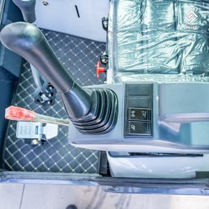 Mini Escavatore con Ripper per Consegna Rapida, Specializzato per la Stagione Agricola Intensa - Product Image 5