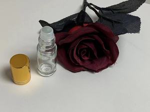 Botella de Vidrio de 10 ml con Rodillo, Sellado con Gotero y Serigrafía para Aceites Esenciales y Perfumes - Product Image 5