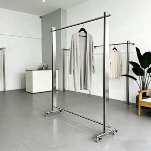 Expositor de Ropa Multifuncional de Acero Inoxidable con Ruedas, <span class=keywords><strong>para</strong></span> Colgar Lateralmente, <span class=keywords><strong>para</strong></span> Tiendas de Ropa Femenina - Product Image 1