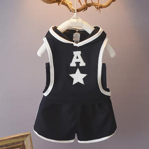 Produits très demandés : Ensemble de sport d'été à capuche, sans manches, motif lettres, rouge, noir et blanc, style boutique - Product Image 3