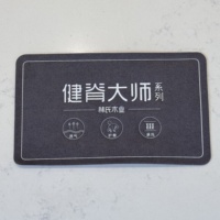 Étiquettes de tapis et de matelas en tissu tissé organique adhésif, imprimé, imperméable et respirant, tailles et couleurs personnalisées, prix d'usine