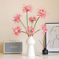 Fleurs artificielles de lys araignées individuelles, bulbes de Lycoris, lys araignées à longue tige, toucher réaliste pour la photographie