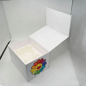 Custom Logo Luxury White <b>Cardboard</b> Rigid Magnetic Gift <b>Box</b> with Insert - Product Image 2