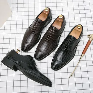 New Design Delicate Customized Shoes Men Classic Business Office Wear Formal Dress Shoes Men's Casual Shoes Custom Loafers