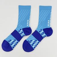 Chaussettes de cyclisme personnalisées DY en gros avec logo, respirantes, pour sport en extérieur, course à pied, tricotées en vrac, pour hommes, plusieurs couleurs, chaussettes de course OEM