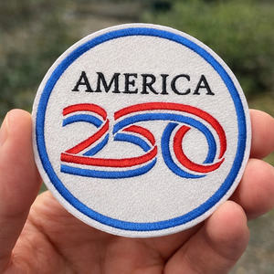 Écussons brodés personnalisés de drapeau pirate, à thermocoller, thème anniversaire américain, avec fermeture auto-agrippante - Product Image 1