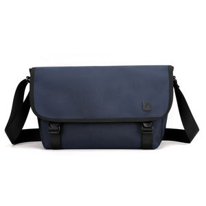 Sac bandoulière carré grande capacité en nylon pour homme, sac messager professionnel multi-poches avec fermeture éclair - Product Image 2