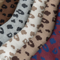 Chaussettes antidérapantes personnalisées à imprimé léopard pour femmes, chaussettes de yoga, de pilates et de gym
