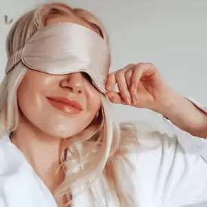 Comfortable and soft eye mask sleep eye masks silk eyeshade blindfold wholesale