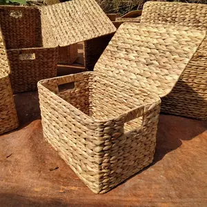 Handwoven Storage Boxes and Bins Water Hyacinth Wicker Natural Iron frame Basket with lid for kitchen living room or bathroom