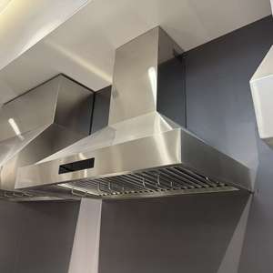 Hotte de cuisine électrique 36 pouces 1000 m³/h avec écran tactile, minuterie automatique et filtre à déflecteur en acier inoxydable pour usage hôtelier - Product Image 5