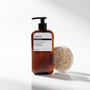 Skin U Deep Musk Scrub Wash 500g Cuidado Diario de la Piel Para Todo Tipo de Piel - Product Image 1