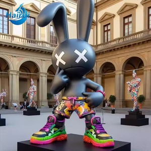 Statue en fibre de verre grandeur nature, design pop art personnalisé, décoration de jardin et de parc, <span class=keywords><strong>sculpture</strong></span> d'anime créée en usine pour la maison - Product Image 4