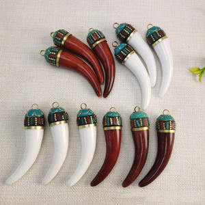 JF6959 Hotsale Marrone Brunito Acrilico Del Pendente Del <span class=keywords><strong>Corno</strong></span> con Lega di punte, Lungo Tusk Pendente, Retro Dell'annata Del Pendente - Product Image 5