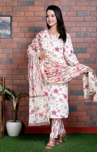 Ensemble Kurta décontracté en coton 100% respirant avec broderie florale, pantalon long jusqu'aux chevilles et dupatta, y compris la décoration de motifs - Product Image 4
