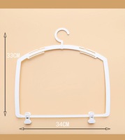 Cintre en plastique pour maillots de bain, cintre pour maillots de bain pour garçons, cintre de présentation pour maillots de bain, cintre pour bikinis de plage