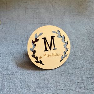 Aimant de réfrigérateur en <span class=keywords><strong>bois</strong></span> gravé sur mesure ouvre-bouteille cadeau de mariage personnalisé pour les invités pour les rassemblements de cuisine et les fêtes - Product Image 3