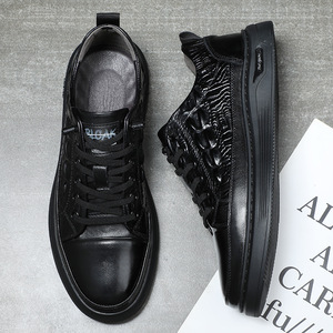 Chaussures en cuir véritable pour hommes, chaussures décontractées à semelle souple pour hommes, baskets noires tendance - Product Image 5