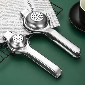 Presse-citron manuel en acier inoxydable argenté avec poignée, presse-agrumes pour citron et lime, pince à citron en acier inoxydable - Product Image 3