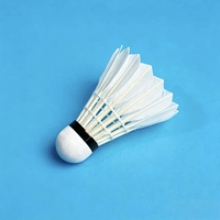 Volant de badminton professionnel hybride premium en plumes d'oie noires lavées, double couche composite, liège écologique, vol stable, entraînement professionnel