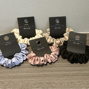 Moda <span class=keywords><strong>Color</strong></span> sólido pequeño satén elástico pelo Scrunchies Cola de Caballo lazos para el <span class=keywords><strong>cabello</strong></span> para mujeres niñas accesorios para el <span class=keywords><strong>cabello</strong></span> - Product Image 1