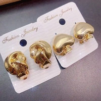 Boucles d'Oreilles Cerceaux Mixtes Bon Marché de Grande Mode, Luxe Plaqué Or Géométrique pour Fêtes Féminines