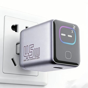 Adaptador de Viaje Universal con Certificación CE FCC, Cargador USB-C de 45W para Teléfonos Móviles Samsung S25/S24 iPhone 16/15/14 - Product Image 1