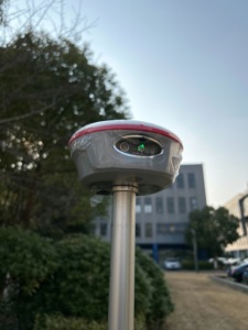 ฐาน GNSS RTK รุ่นขายดีที่สุด และ ComNav Laser RTK LU8 รองรับ GPS และการวางตำแหน่งด้วยภาพ - Product Image 5
