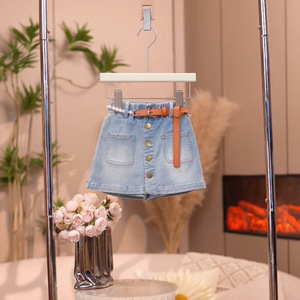 Completo estivo casual due pezzi per bambine 2025: Nuovo stile estero con stampa, gilet e gonna in denim con coulisse per bambine piccole - Product Image 4