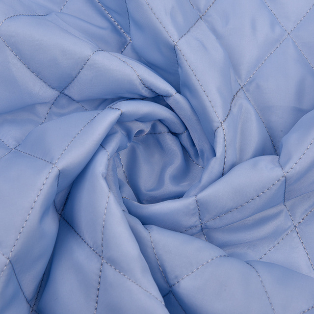China Factory Direct Sale 100% Polyester Heat-insulation 210T Taffeta Fabric Quilted for Winter Coat Jacket Lining Use